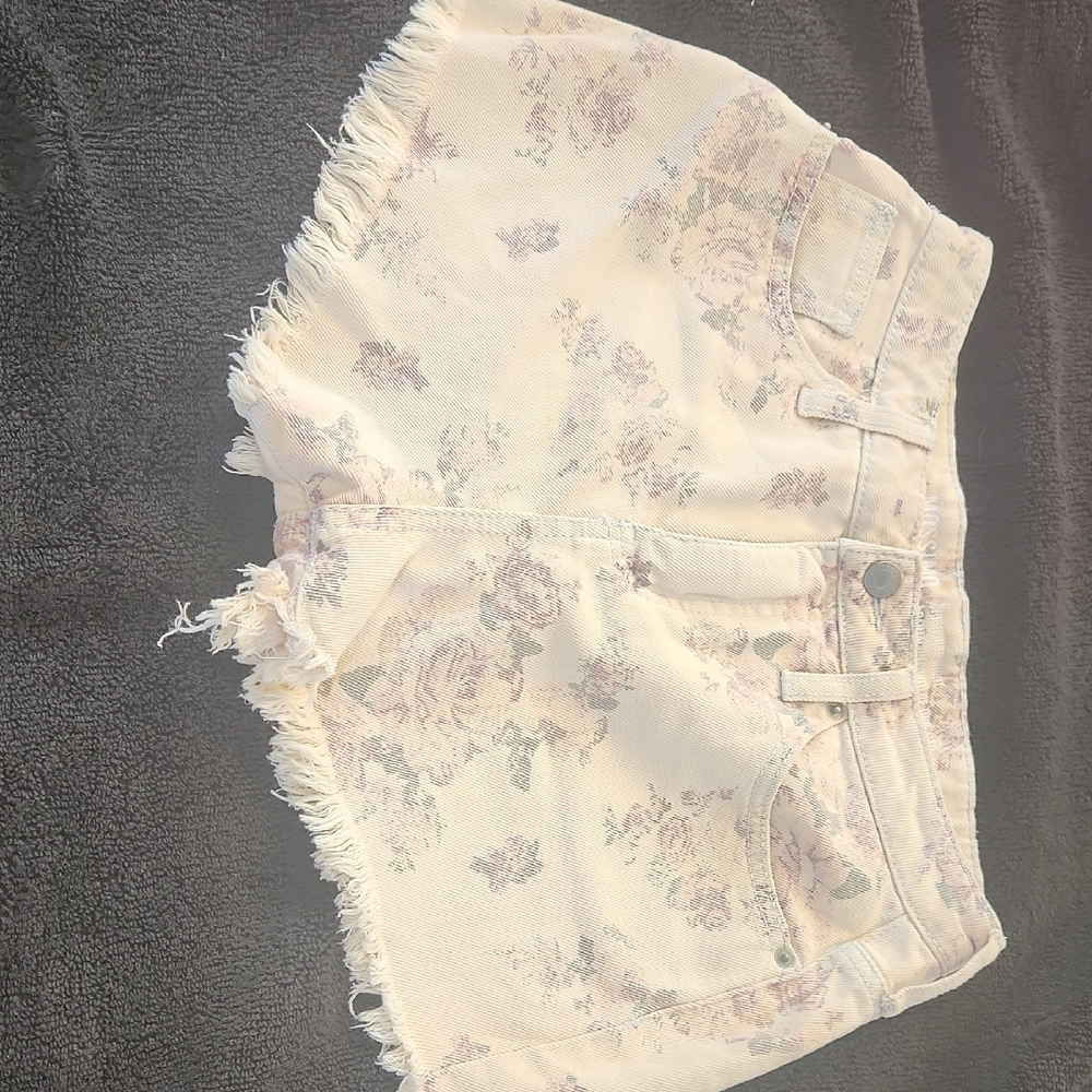 Mossimo Supply Co Cream Jean Shorts Distressed Raw Hem